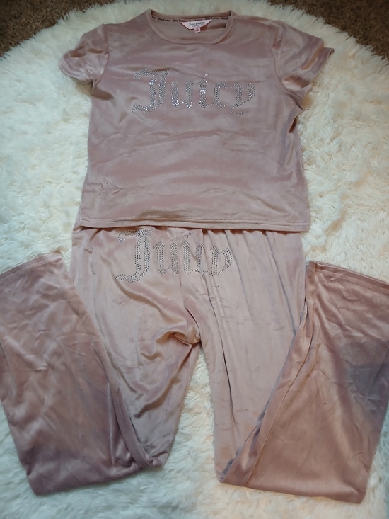 Juicy Couture Other - Juicy Couture Blush Pink Velour Rhinestone Logo Pajama Set